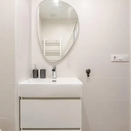 Privada En El Centro De Проживание в семье *